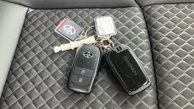 Toyota Yaris 1.5 Hybrid Excel 5dr CVT Hybrid Hatchback